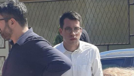 U Zaječaru i Kosjeriću danas se održavaju redovni lokalni izbori na kojima će biti birani odbornici skupština ove dve lokalne samouprave