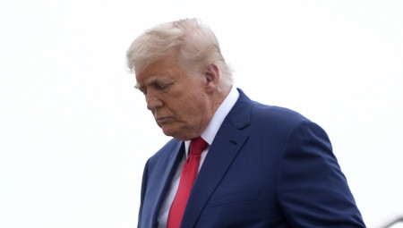 Donald Tramp, predsednik Sjedinjenih Američkih Država, oprostio se od Hulka Hogana, kečera i najpoznatijeg lica američkog rvanja.