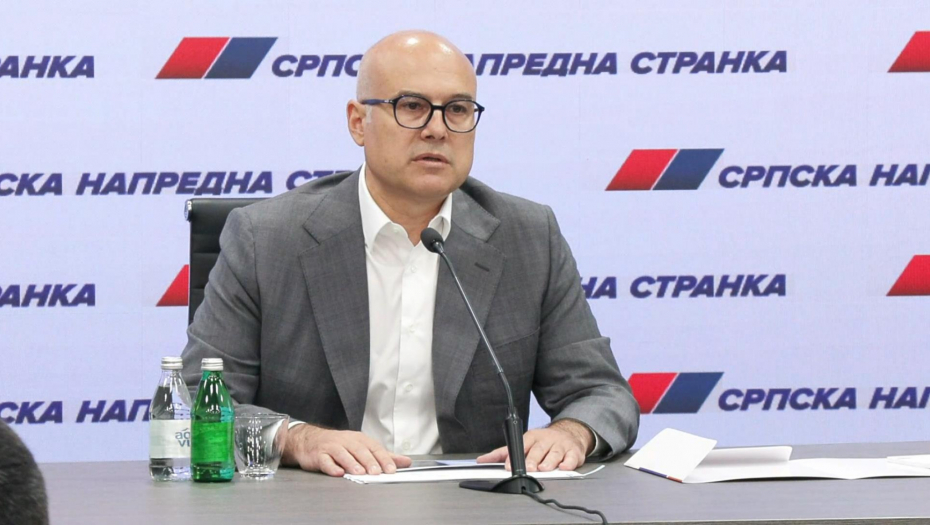 Konferencija za medije predsednika Srpske napredne stranke Miloša Vučevića