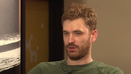 Kako se navodi, potvrda optužnice ne znači da je crnogorski glumac proglašen krivim, već da predmet ide na sud