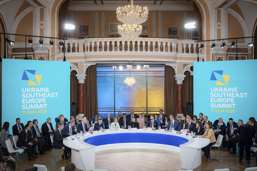 Tanjug/Ukrainian Presidential Press Office via AP