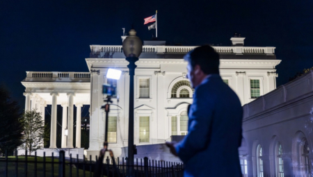 Bivša agentkinja CIA Suzan Miler optužila Belu kuću i Tulsi Gabard za širenje laži o navodnom ruskom mešanju u izbore 2016. godine i tvrdi da nema dokaza o Trampovom dosluhu sa Moskvom.