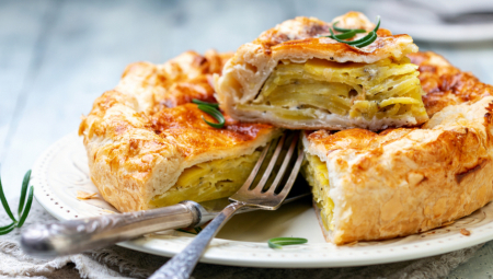POSNA PITA OD KROMPIRA KOJA SE TOPI U USTIMA Hrskava i gotova za tren, a ne treba vam ni oklagija