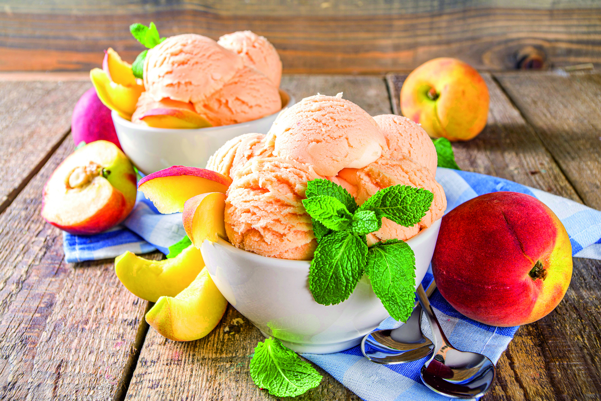 sladoled sa breskvama