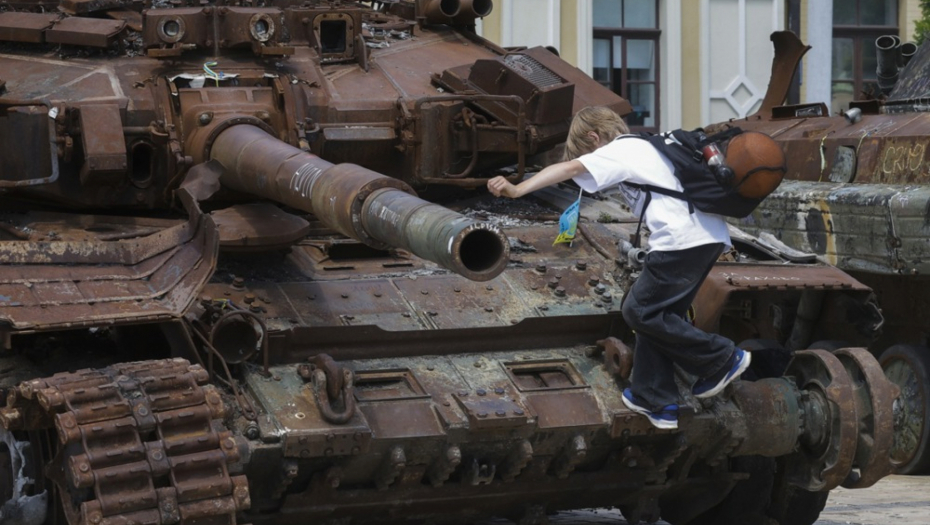 EPA/SERGEY DOLZHENKO