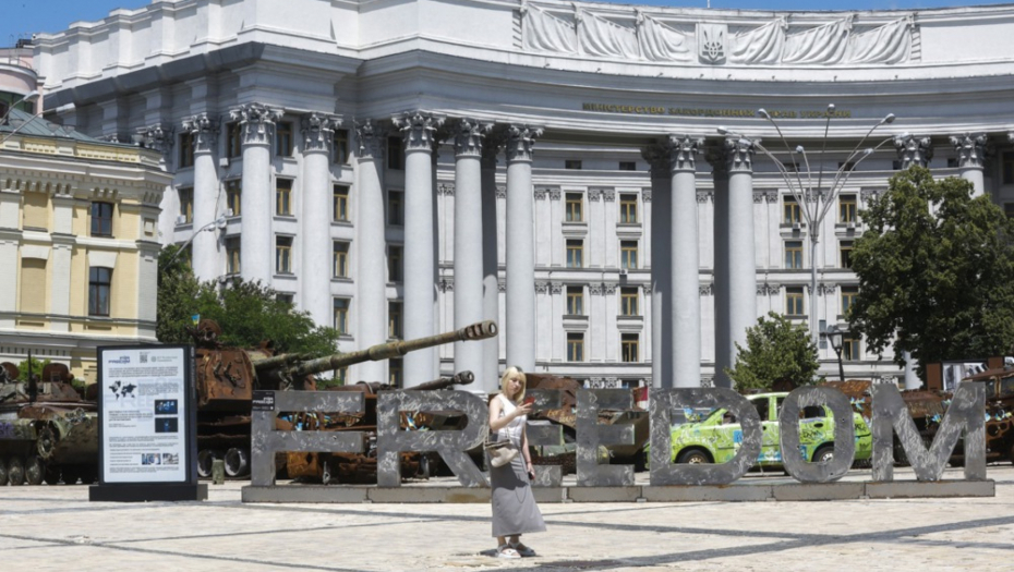 EPA/SERGEY DOLZHENKO