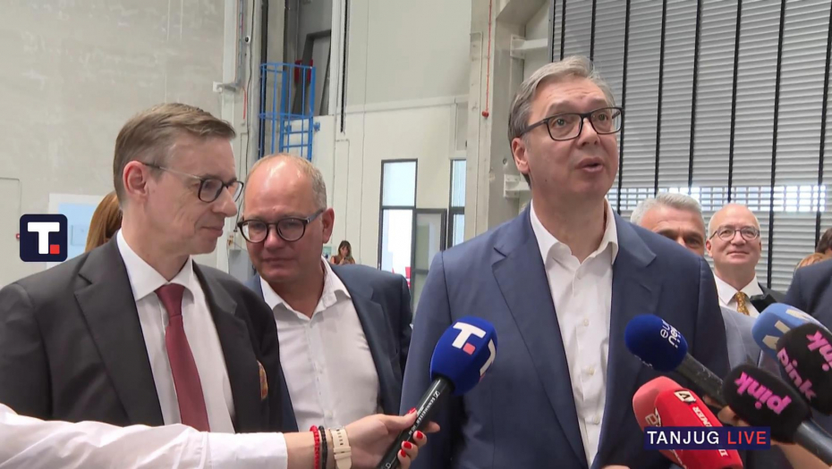 Predsednik Aleksandar Vučić na otvaranju fabrike kompanije PWO Group u Čačku