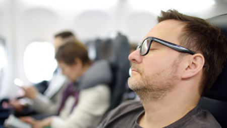 Mnogi putnici i dalje ignorišu savete – biraju uske helanke, kratke majice