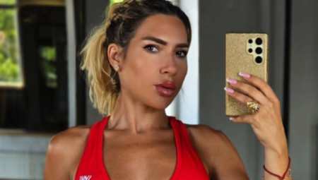 Jovana Jeremić pokazala izvajano telo