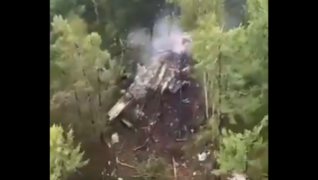 Avion An-24, koji se srušio u Amurskoj oblasti, prema preliminarnim informacijama, bio je tehnički ispravan, saopštili su za RIA Novosti izvori iz organa reda te oblasti