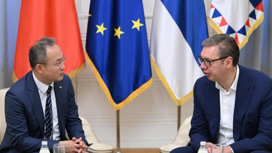 Aleksandar Vučić i Li Ming