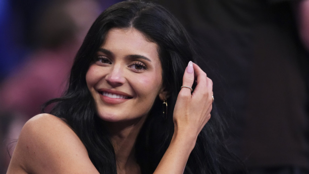 AP Photo/Frank Franklin II