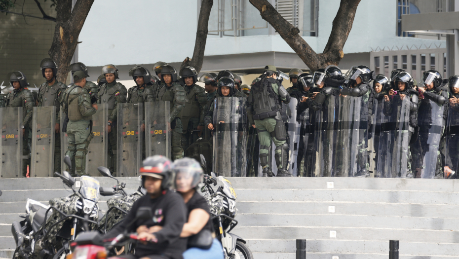 AP Photo/Ariana Cubillos