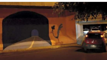 Ulični umetnici često koriste prazne gradske površine kako bi ukrasili okolinu, ali jedan takav umetnički izraz neočekivano je doveo do saobraćajne nezgode.