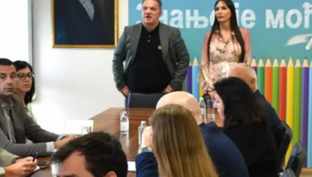 MInistar prosvete istakao je da je njihov cilj stvaranje podjednako dobrih uslova za studiranje i studentski život na svim univerzitetima Republike Srbije.
