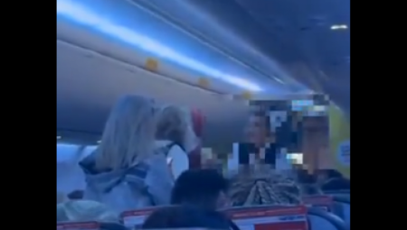 Turske vlasti su kaznile putinice u avionu koje su prerano napustile svoja sedišta.