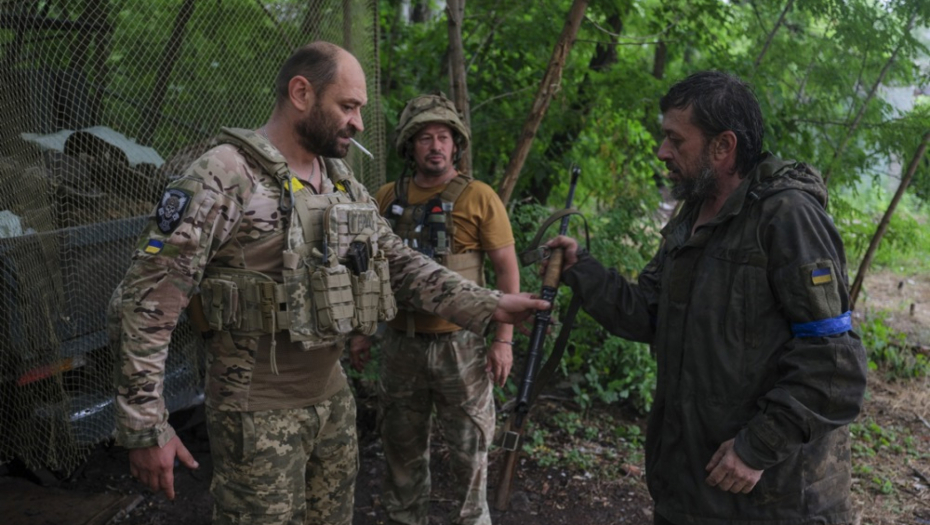 EPA/UKRAINE'S 93RD MECHANIZED BRIGADE PRESS SERVICE HANDOUT