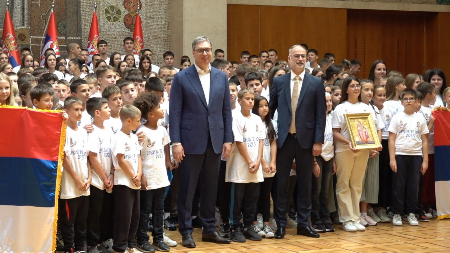 Prijem predsednika Vučića za decu učesnike kampa 
