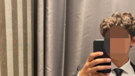 Prema optužnici, on se tereti da je od 13. januara do 15. maja, kada je sve otkriveno, primao materijal koji prikazuje seksualnu eksploataciju maloletnika