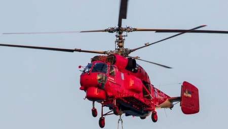 Operacije gašenja požara su, kako naglašavaju, operacije visokog rizika zbog smanjene vidljivosti, vetra i velikog broja vazduhoplova u istom prostoru