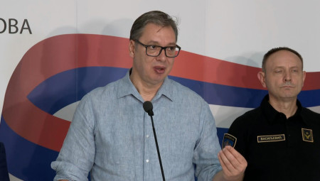 Vučić: Blokaderi su pokušali da ubijaju ljude i izazovu sukobe, ali država neće dozvoliti nasilje; danas presek policije i blokadera.