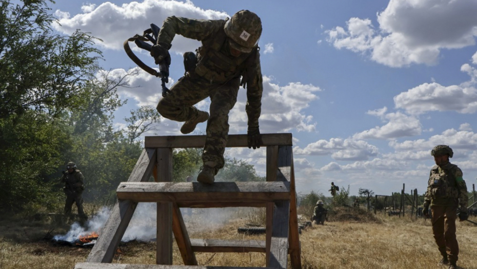 EPA/Press service of the 65th Mechanized Brigade