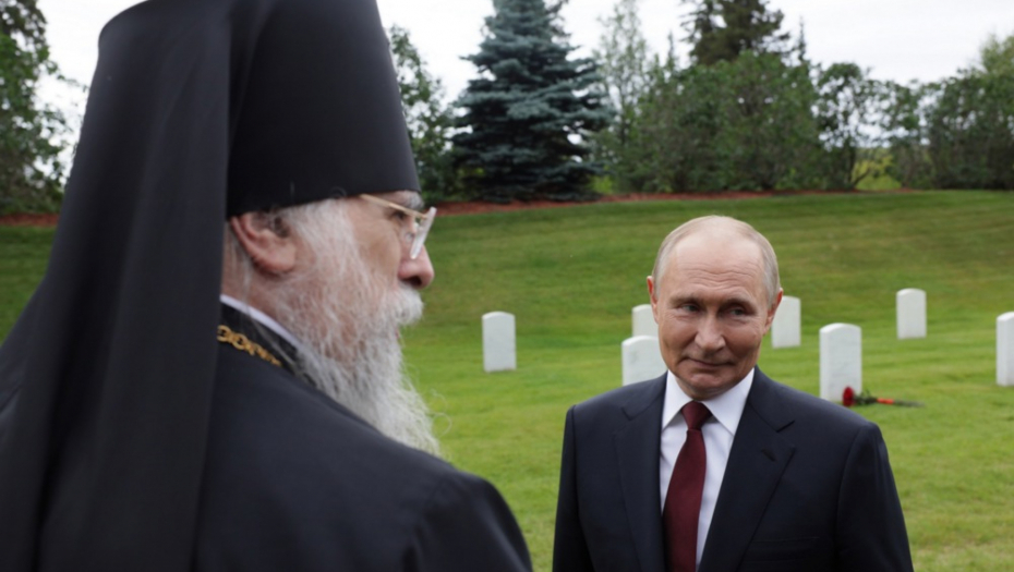 EPA/SERGEY BOBYLEV/SPUTNIK/KREMLIN POOL