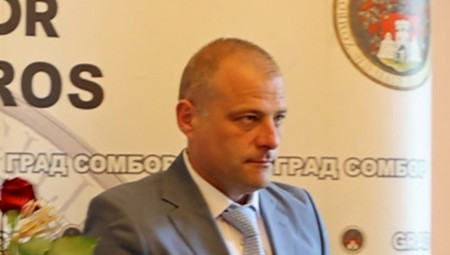 Ničija do zore nije gorela, pa nije ni potpukovniku Jovanu Reljiću (45)!