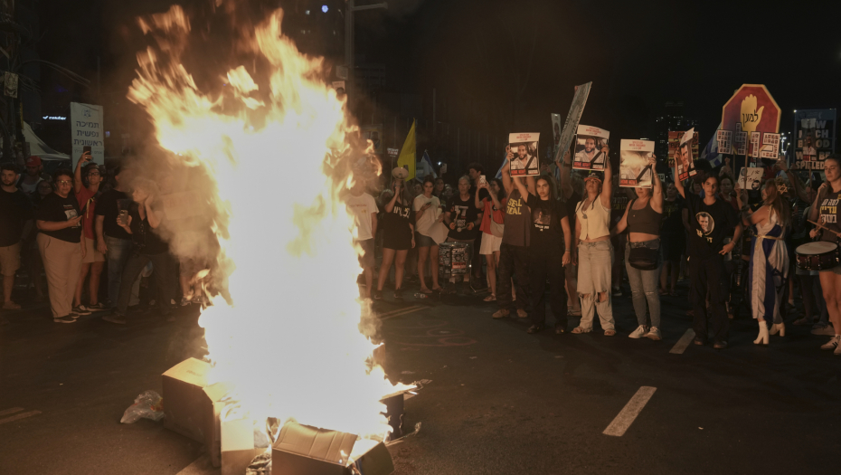 AP Photo/Mahmoud Illean