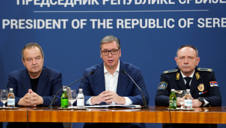 Predsednik Republike Srbije Aleksandar Vučić obratio se naciji iz Palate Srbija