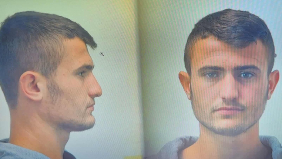 Printscreen/Greek police