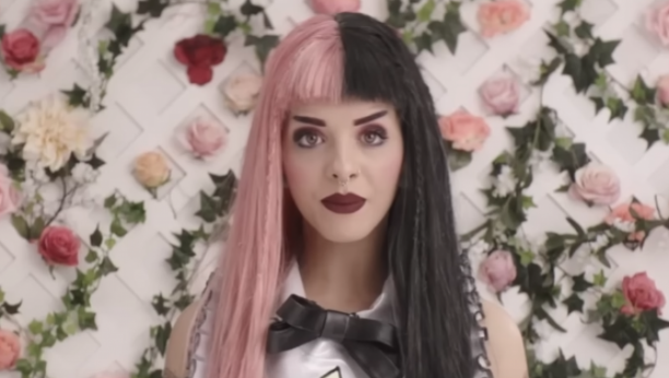 Printscreen/Youtube/queen C