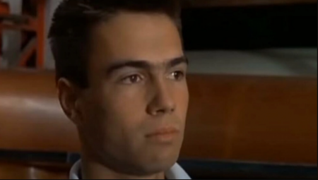 Pokušao da opljačka banku, a kao motiv navodi se droga