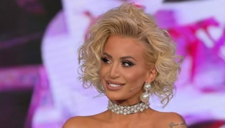 Voditeljka se skinula i oduševila javnost izgledom