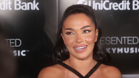 Nedavno je na svom Instagramu objavila detalje zahvata, ali i oporavka nakon stavljanja silikona u grudi