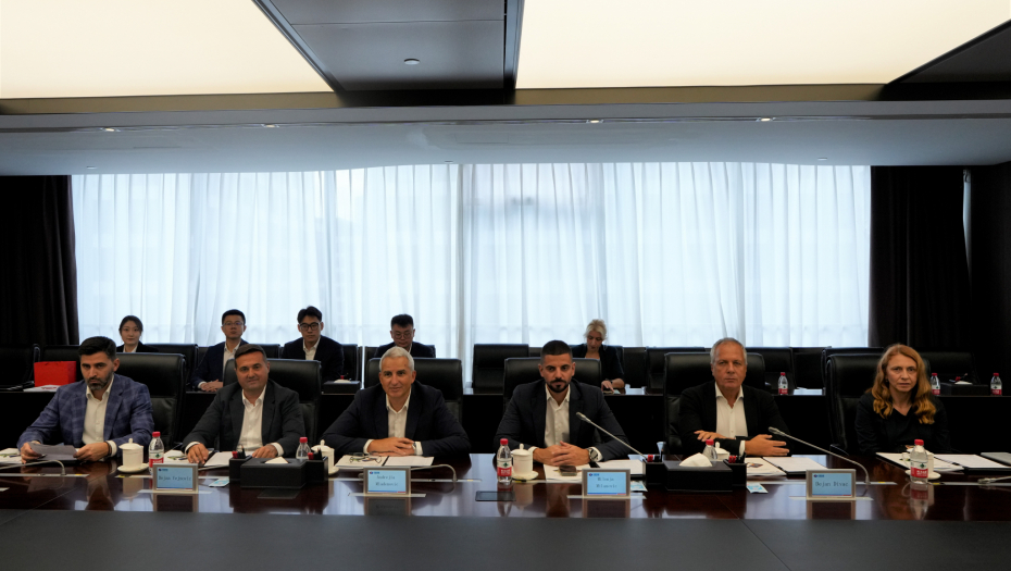 FOTO TANJUG/ JKP "BEOGRADSKI METRO I VOZ"/ nr