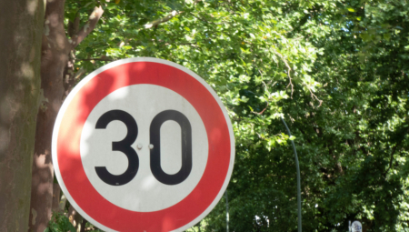 Svi su bili saglasni da se najmanje poštuju znakovi stop i ograničenje brzine