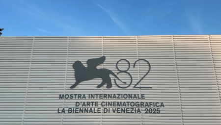 NAJBOLJE OCENJENI FILMOVI SA FILMSKOG FESTIVALA U VENECIJI Prestižni filmski sajt objavio je svoju listu - ovo su njihovi favoriti