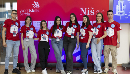 Srbija ulazi u evropsku arenu veština! Po prvi put u istoriji naši mladi talenti predstaviće se na prestižnom takmičenju EuroSkills Herning 2025, koje se od 9. do 13. septembra održava u Danskoj. Reč je o najvećem evropskom događaju posvećenom stručnom obrazovanju i veštinama, koji se u Evropi održava od 2006. godine.