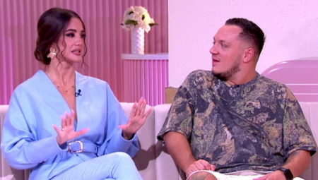 Jednom prilikom, tokom gostovanja kod Sanje Marinković, Gastoz je hvalio Anđelu, ističući da je jako dobra domaćica