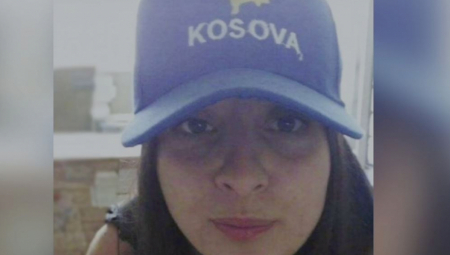 Blokaderka i organizatorka gej parade u Beogradu, Sofija Todorović, nazvala srpske policajce ratnim zločincima!