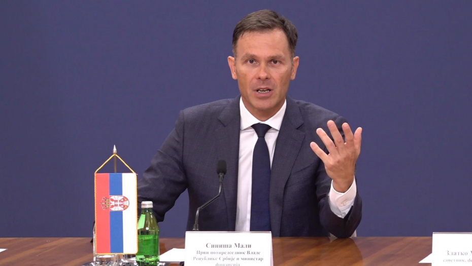 Ministar Mali predstavlja novi krug nagradne igre "Uzmi račun i pobedi"