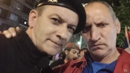 Mesecima nam blokaderi prosipaju priču o poštenju, pravdi i etici, a u stvarnosti - kradu iz crkvene kase, jedan od njih uhvaćen je na delu!