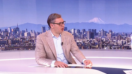 Predsednik Aleksandar Vučić najavio moguće putovanje u Japan, susret sa premijerom i carem, komentarisao globalna dešavanja i napredak blokaderskog pokreta, kao i početak izgradnje Nacionalnog stadiona i ložionice u Srbiji.