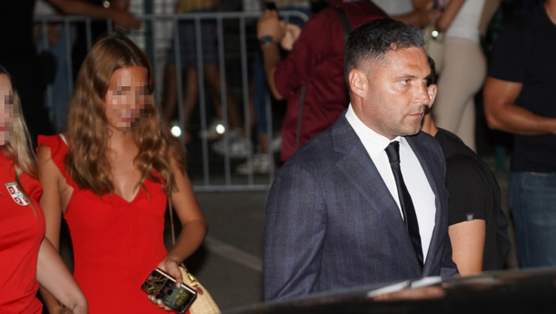 Atina i Nika Tošić