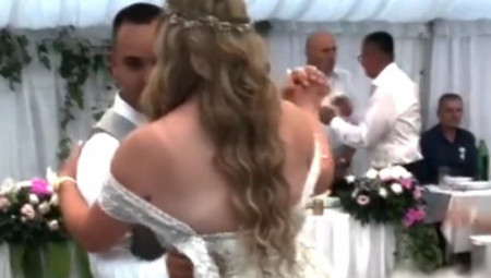 Viralni video sa jedne srpske svadbe ponovo je otvorio debatu: da li decu treba voditi na venčanje, posebno kada mladenci jasno naglase da dolaze sami?