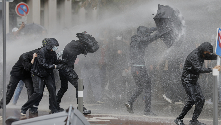 AP Photo/Jean-Francois Badias