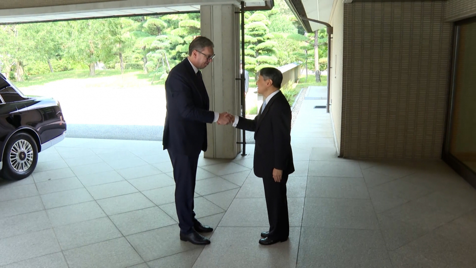 Aleksandar Vučić i japanski car