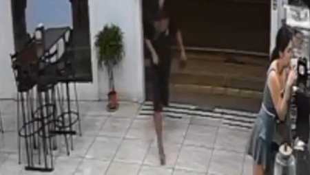 Žiteljka Kostarike, 25-godišnja Sol Vargas, postala je prava lokalna heroina kada se u jednom restoranu suprotstavila lopovu i sprečila ga da joj otme torbu