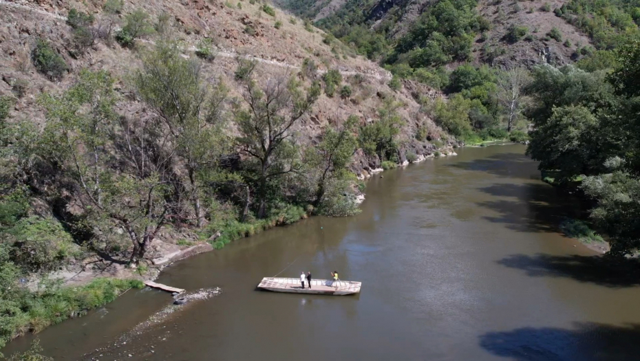 Kolumbijac Nikola radi kao skeledžija na Ibru